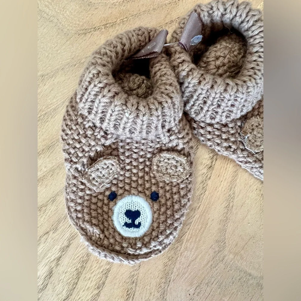 Carters Newborn Knitted Bear Booties